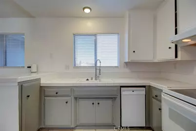 6998 Lennox Avenue, Yucca Valley, CA 92284 - Photo 4