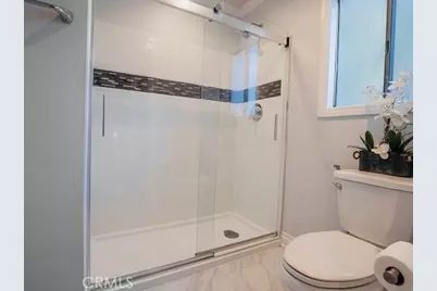 340 E Washington Boulevard #1, Pasadena, CA 91104 - Photo 14