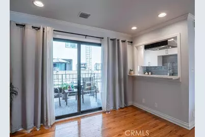 340 E Washington Boulevard #1, Pasadena, CA 91104 - Photo 8