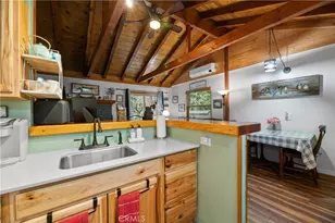42955 Encino, Big Bear Lake, CA 92315 - Photo 12