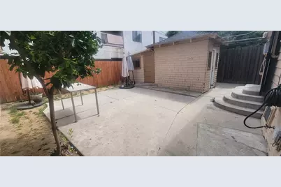 411 E 8th, Long Beach, CA 90813 - Photo 20