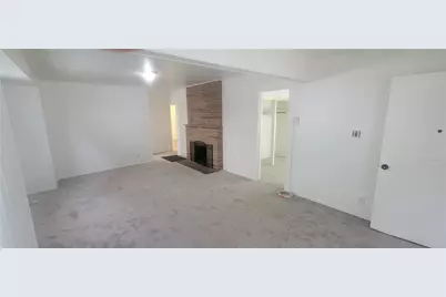 411 E 8th, Long Beach, CA 90813 - Photo 6