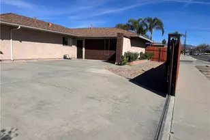 889 Cardona Pl, Hemet, CA 92543 - Photo 16