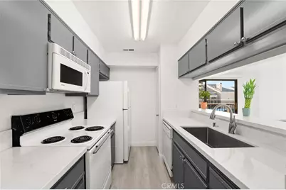 10655 Lemon Avenue #3704, Rancho Cucamonga, CA 91737 - Photo 6