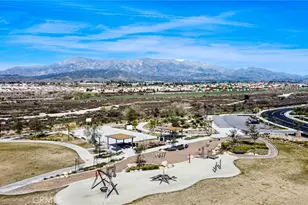 14216 Tuscany Pl, Beaumont, CA 92223 - Photo 32