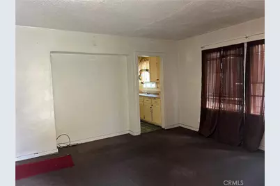 333 E 61st, Los Angeles, CA 90003 - Photo 16