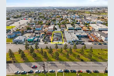 11825 S Vermont Ave, Los Angeles, CA 90044 - Photo 18