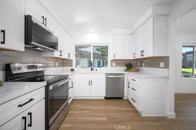 11268 Morgen Way, Cypress, CA 90630 - Photo 16