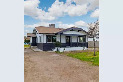 215 8th, Bakersfield, CA 93304 - Photo 4