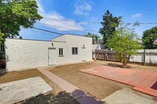 2525 Fashion Ave, Long Beach, CA 90810 - Photo 40