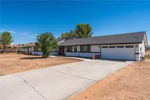 16433 Ocotilla Rd, Apple Valley, CA 92307 - Photo 2
