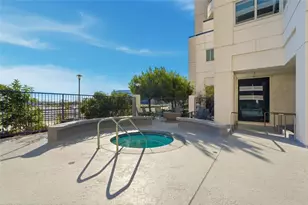 525 E Seaside, Long Beach, CA 90802 - Photo 48