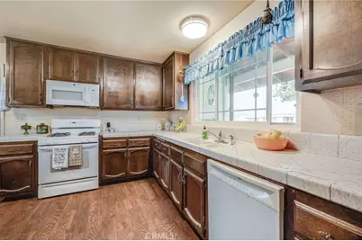 5344 Lucretia, Mira Loma, CA 91752 - Photo 12