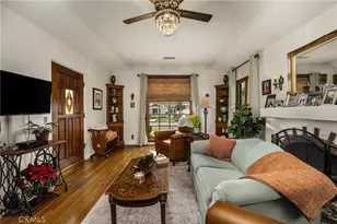 4545 Sunnyside Dr, Riverside, CA 92506 - Photo 16