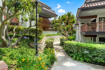 6272 Riviera, Long Beach, CA 90815 - Photo 8