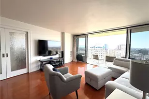 700 E Ocean Blvd, Long Beach, CA 90802 - Photo 2