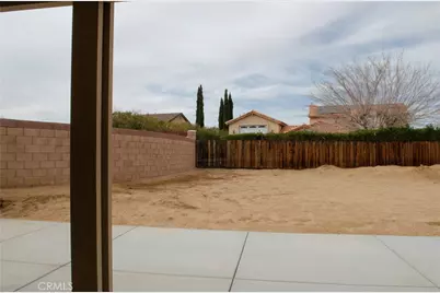 13250 Ivanpah Road, Apple Valley, CA 92308 - Photo 6