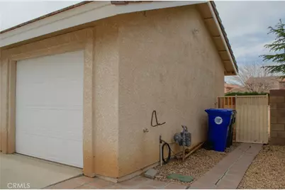 13250 Ivanpah Road, Apple Valley, CA 92308 - Photo 28