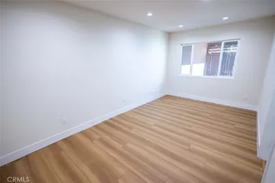 7710 S Halldale Avenue, Los Angeles, CA 90047 - Photo 24