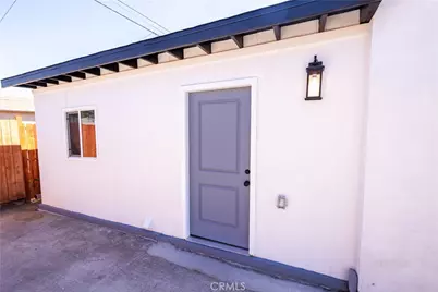 7710 S Halldale Avenue, Los Angeles, CA 90047 - Photo 22
