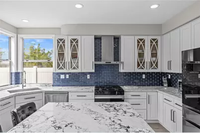991 S Sedona, Anaheim, CA 92808 - Photo 14