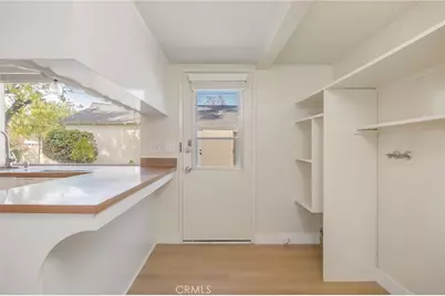 11305 Loch Lomond Road, Los Alamitos, CA 90720 - Photo 12