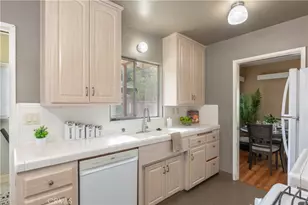 2843 Lomina, Long Beach, CA 90815 - Photo 8