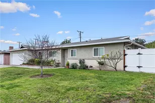 423 S Danbrook, Anaheim, CA 92804 - Photo 2