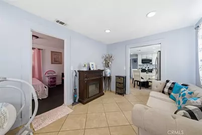 117 E Sycamore, Anaheim, CA 92805 - Photo 22