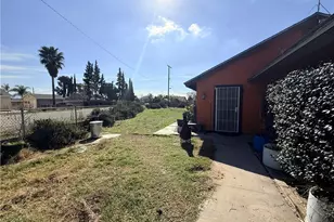 18837 6th, Bloomington, CA 92316 - Photo 2