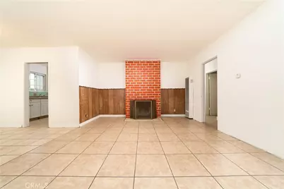 1644 W Wisteria, Santa Ana, CA 92703 - Photo 6