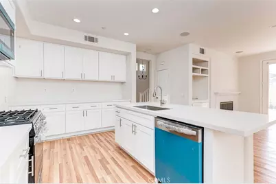 6 Tidewater, Buena Park, CA 90621 - Photo 12