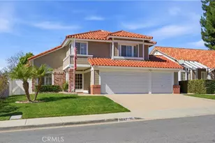 39147 Via Pamplona, Murrieta, CA 92563 - Photo 2