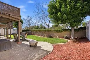 39147 Via Pamplona, Murrieta, CA 92563 - Photo 30