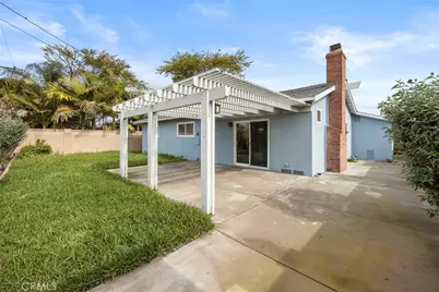 15631 Toway, Huntington Beach, CA 92647 - Photo 10