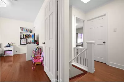 1067 N Wilton, Los Angeles, CA 90038 - Photo 10