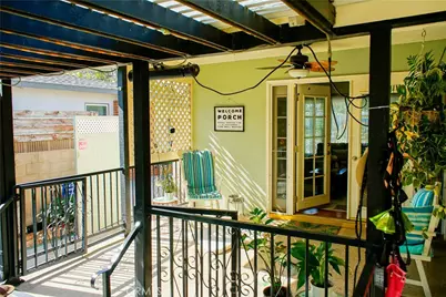 2019 Valencia, Santa Ana, CA 92706 - Photo 44