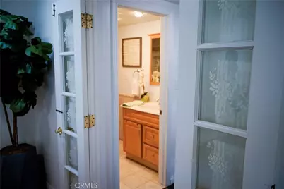 2019 Valencia, Santa Ana, CA 92706 - Photo 38