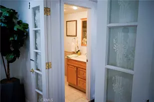 2019 Valencia, Santa Ana, CA 92706 - Photo 38