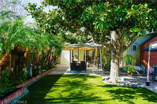 2019 Valencia, Santa Ana, CA 92706 - Photo 48