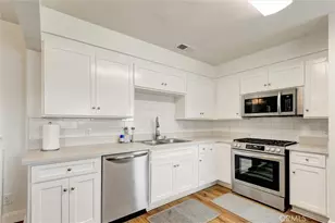 1001 N Hanover Pl, Anaheim, CA 92801 - Photo 12