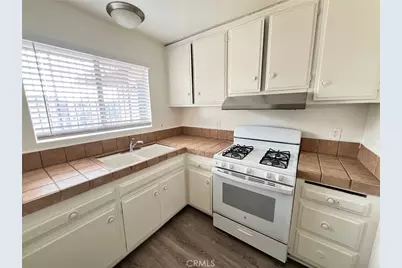 2153 W Brownwood, Anaheim, CA 92801 - Photo 32