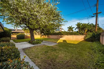 17588 Santa Paula, Fountain Valley, CA 92708 - Photo 38