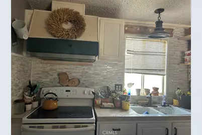 19033 Wagonwheel Road, Helendale, CA 92342 - Photo 12