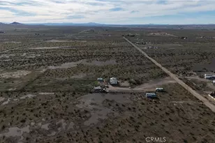 19033 Wagonwheel Rd, Helendale, CA 92342 - Photo 8