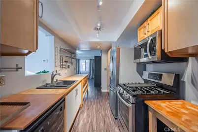 2264 Rose, Signal Hill, CA 90755 - Photo 14