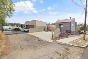 1063 Colorado, Los Angeles, CA 90041 - Photo 48