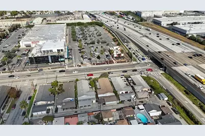 640 W Redondo Beach, Gardena, CA 90247 - Photo 6