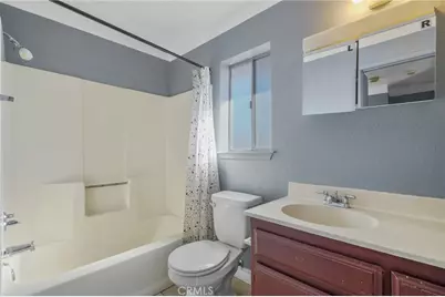 15975 Serrano, Apple Valley, CA 92307 - Photo 14