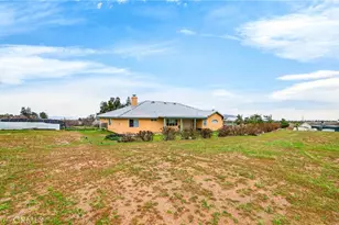 5635 Hollister, Phelan, CA 92371 - Photo 60